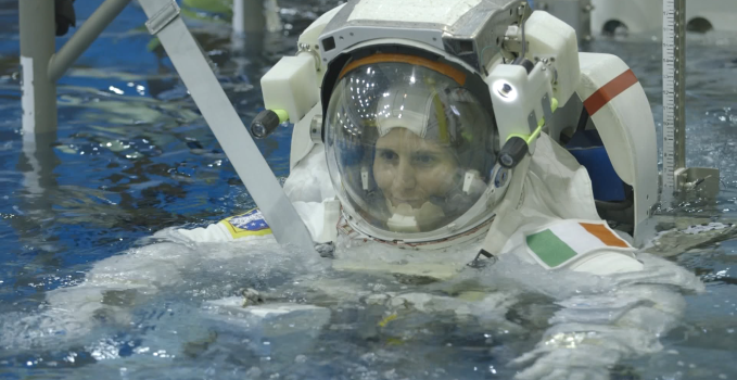 AstroSamantha