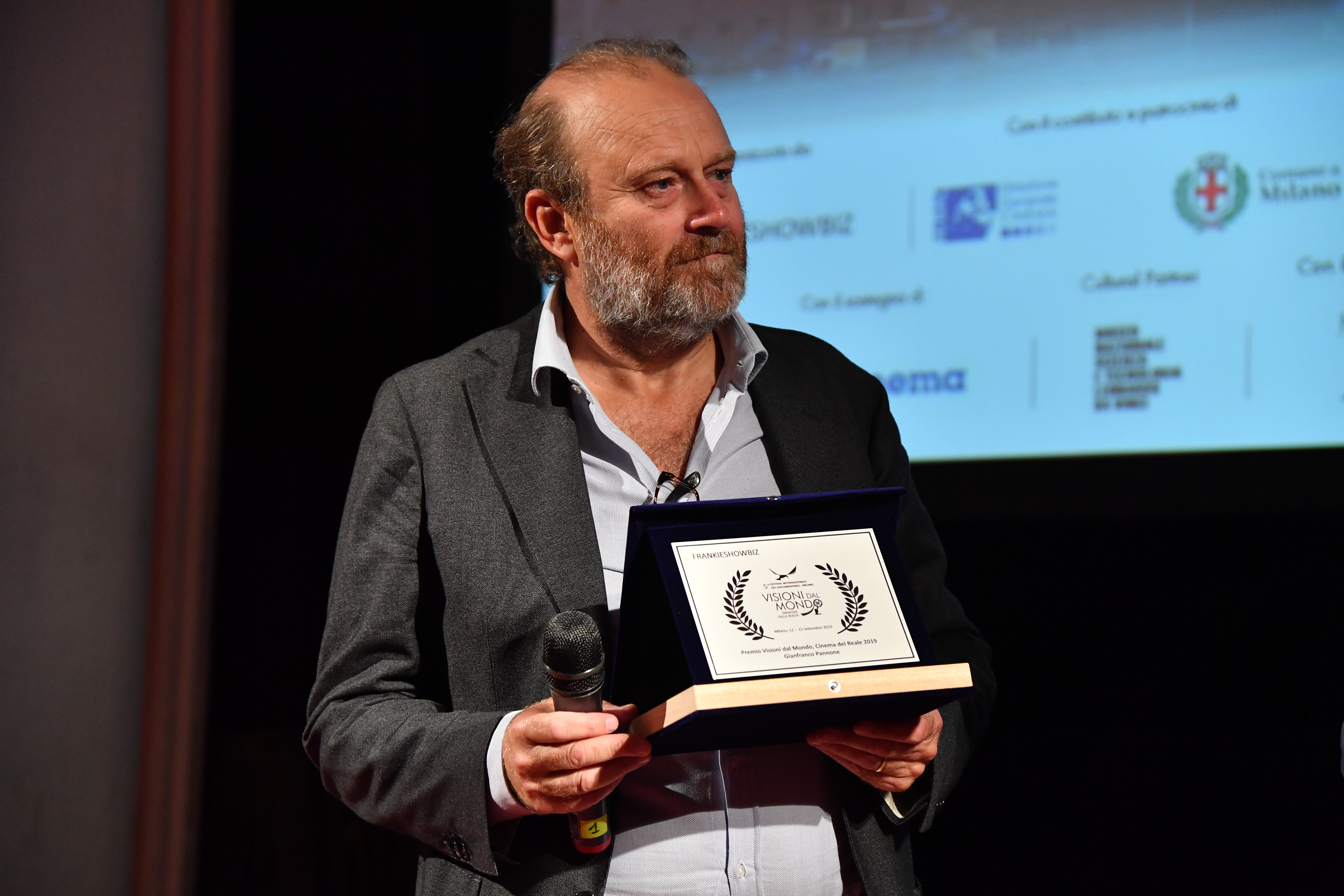 Gianfranco Pannone riceve il premio Visioni dal Mondo Cinema del Reale 2019