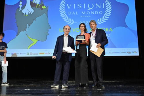 Premio New Talent Opera Prima BNL BNP Paribas Visioni Dal Mondo 2022 a "Una volta ancora", Giulia di Maggio, Francesco Bizzarri e Maurizio Nichetti