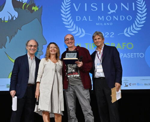 Best Documentary Film Award Visioni dal Mondo 2022 to "Il Tipografo", Stefano Pasetto, Francesco Bizzarri, Maurizio Nichetti and Amanda Sandrelli